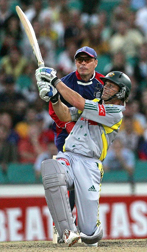 6-adam-gilchrist-sydney